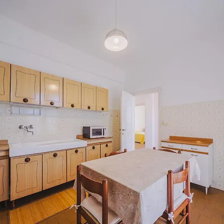 Apartment Daniela By Interhome Moneglia