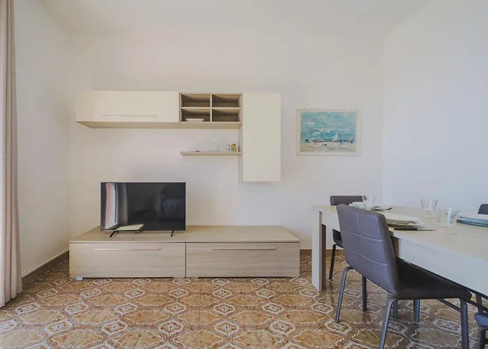 Daniela By Interhome Apartamento Moneglia