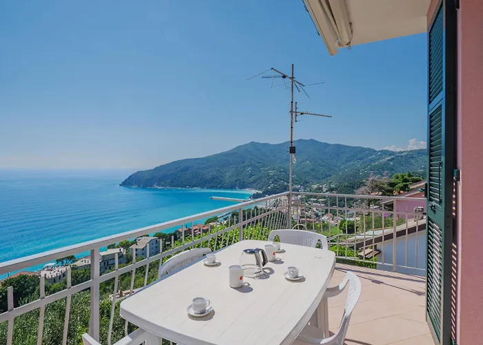 Daniela By Interhome Apartamento